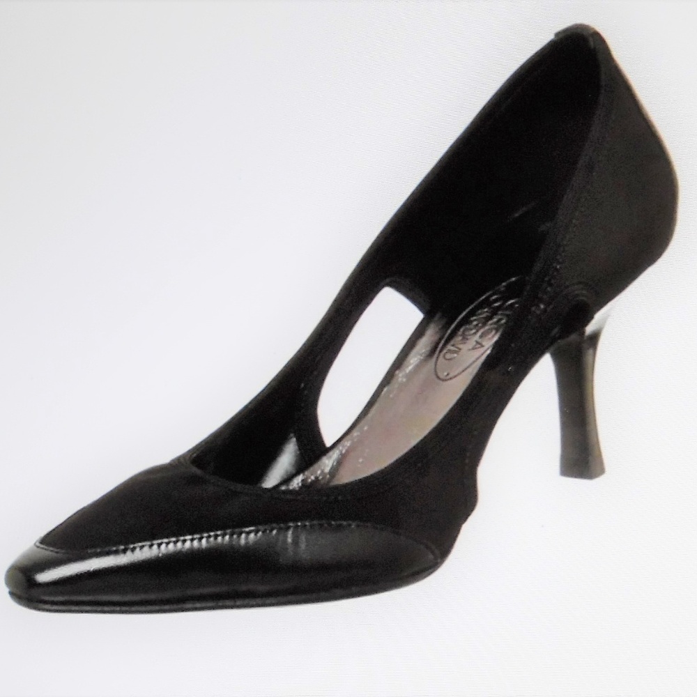 CIRCA JOAN & DAVID CJ Donella Stretch pumps